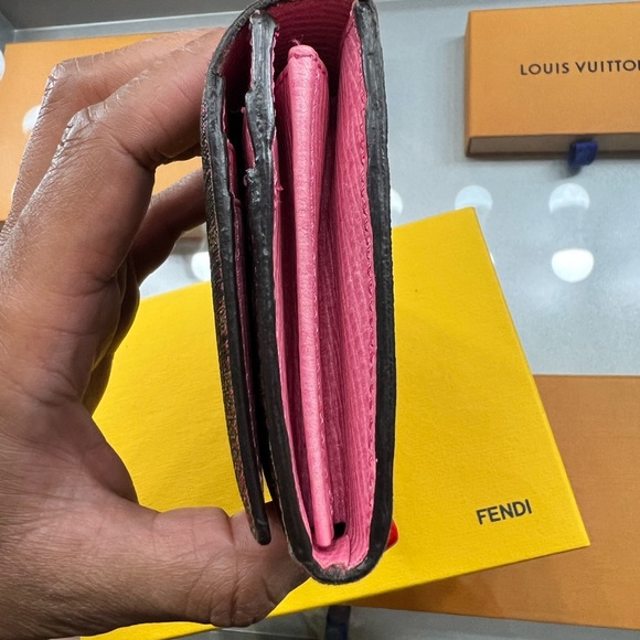 Vintage FENDI Zucca Print Wallet - Picture 5 of 7